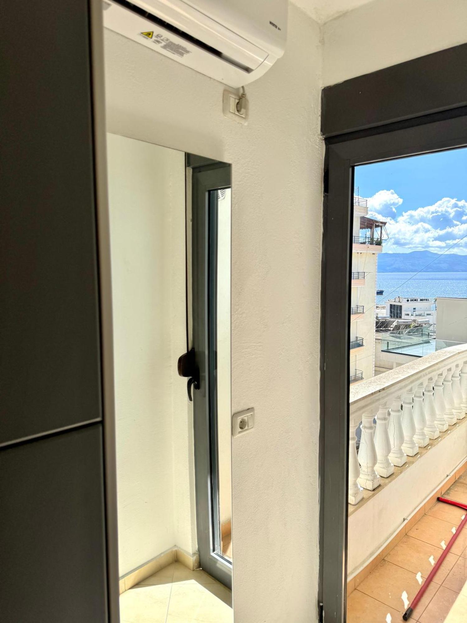Sun & Sea Apartment Saranda מראה חיצוני תמונה